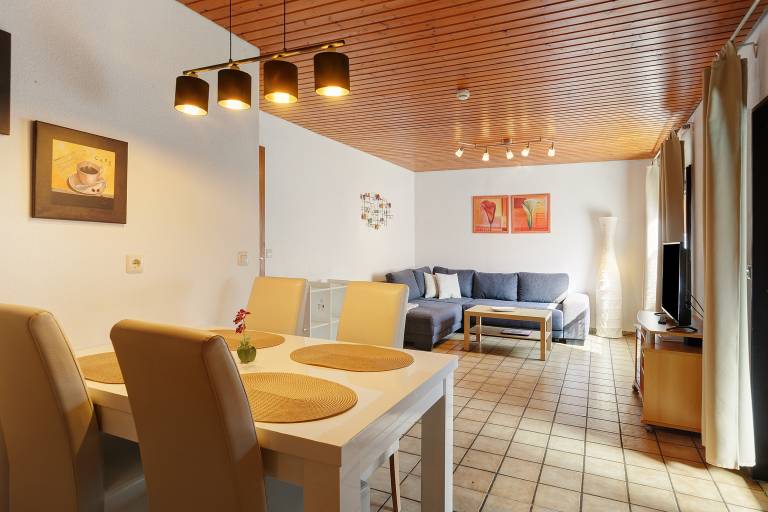 Apartment 'Heve' with Shared Terrace, Private Garden and Wi-Fi — photo 5
