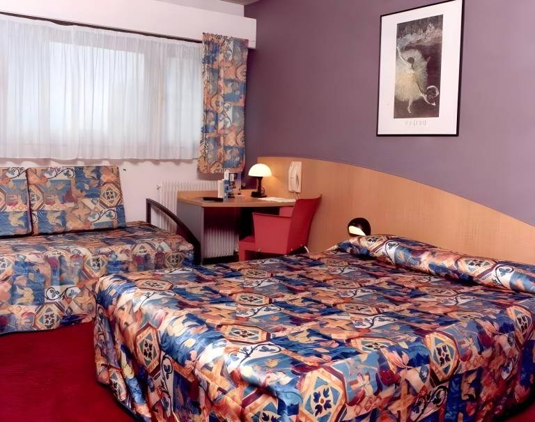 Arena Hotel La Defense in Puteaux
