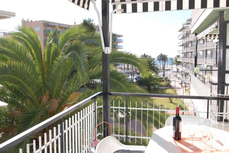 Nice rental apartment with patio | Close to the beach | Dogs allowed in Cambrils