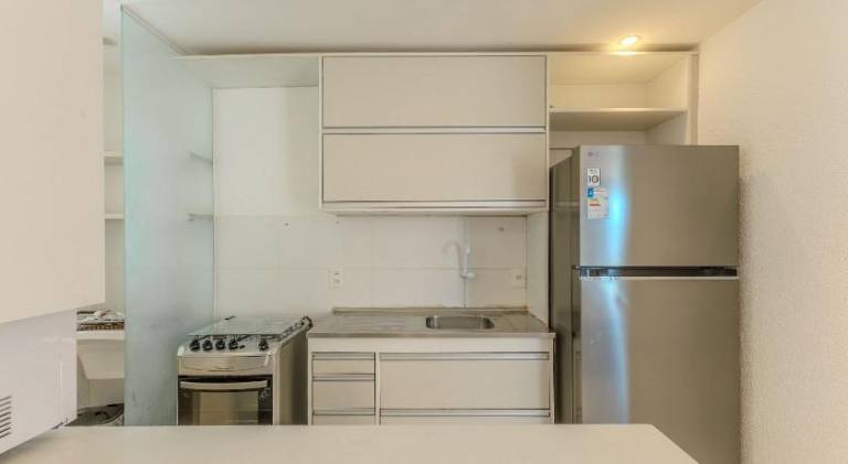 Apartment with pool — photo 5