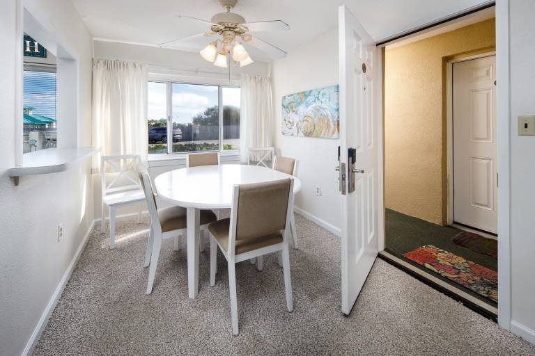107B - 1BR/1 Bath at Seaspray Condos on Okaloosa Island, Fort Walton Beach, Fl — photo 4