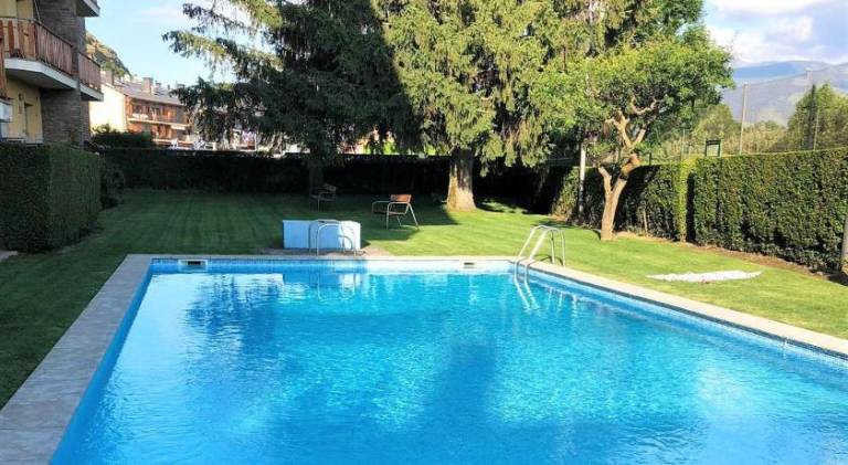 Rental apartment with pool & terrace — photo 3