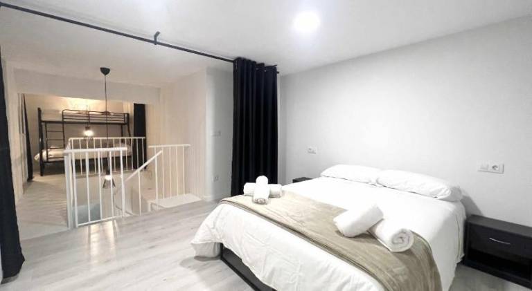 Holiday apartment | Near Tower of Hercules | Next to the beach | Perfect for remote work | Dogs allowed — photo 2