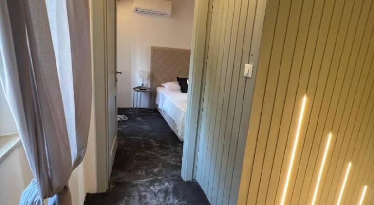 Apartment with 1 room for 4 persons in Mali Losinj