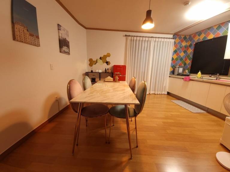 House Jungang-daero 756beon-gil