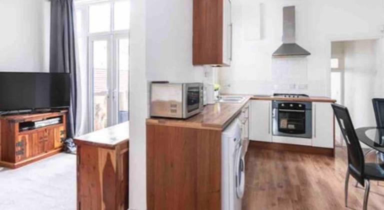 Lovely apartment with yard | Dogs allowed — photo 3