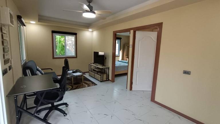 Nice vacation home with terrace & garden | Suitable for remote work | Pets allowed — photo 2