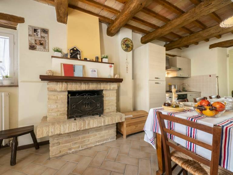 Casa  Mondaino