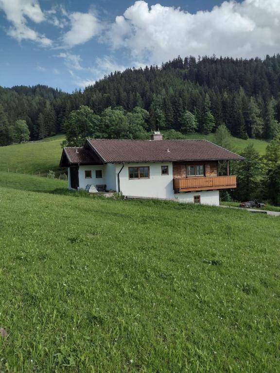 90 M² Ferienhaus ∙ 2 Schlafzimmer ∙ 5 Gäste - Marktschellenberg