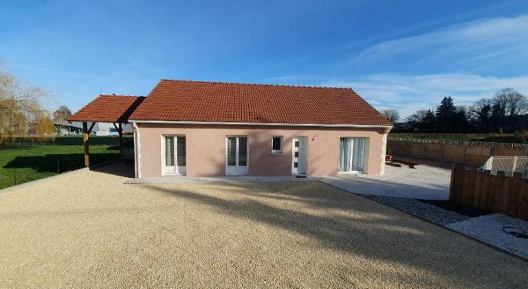 100 m&sup2; Ferienhaus