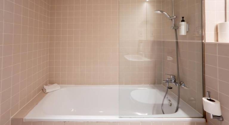 EasyHotel Barcelona Fira — photo 5