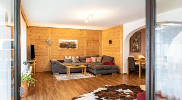 Holiday apartment with 2 rooms for 6 persons — photo 2