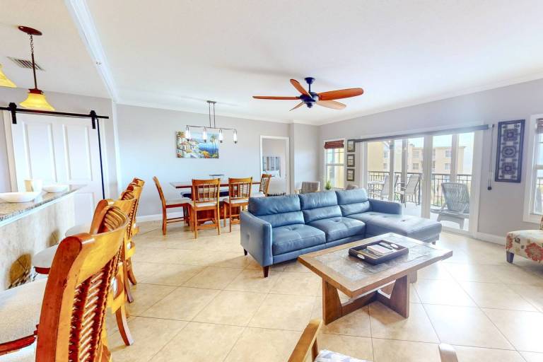 Condo Treasure Island