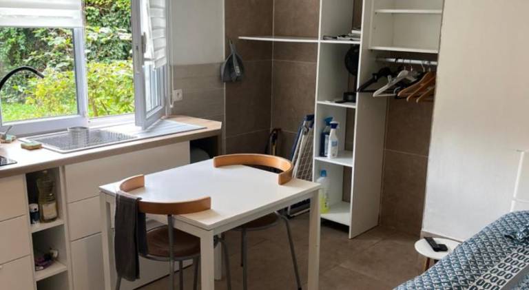 Studio tout confort proche centre et Lac avec 2 velos pretes — photo 2