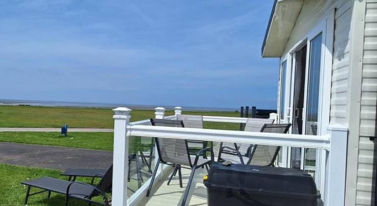 Holiday apartment with pool — photo 5