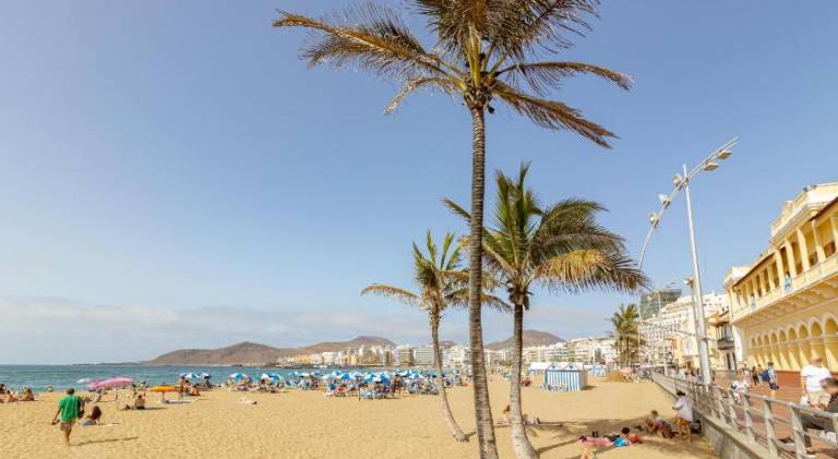 Apartment with patio | Near Castillo de la Luz — photo 4