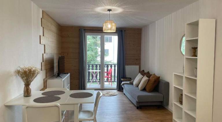 Rental apartment with pool in Malbuisson