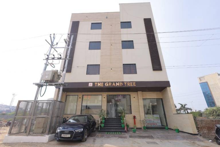 Hotel Grand Tree Agra in Agra
