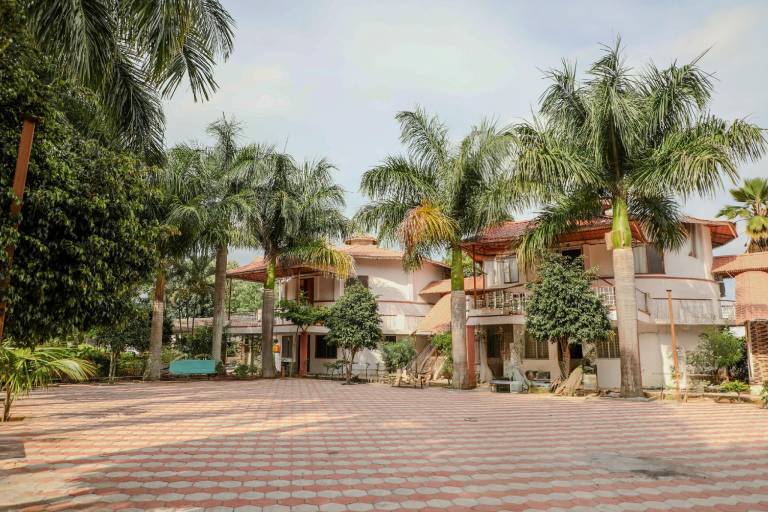 Thavika Onila Resort Yelagiri