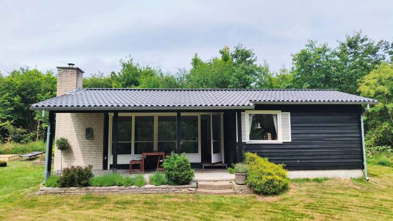 Cozy cottage steps from Lyngsbæk beach — photo 3