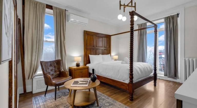 300 m&sup2; Apartment mit Hotelservice