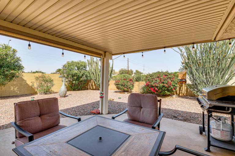 Pool Access + Private Backyard: Sunny Mesa Home — photo 2
