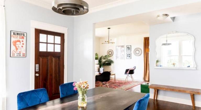 Fully equipped vacation home with terrace & garden | Suitable for remote work | Dogs allowed in Nashville, TN