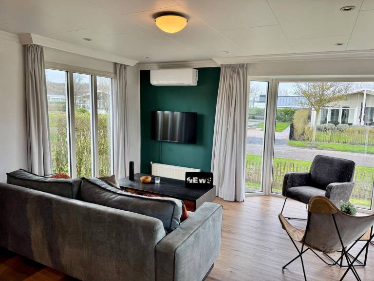 Huis Joschi Breskens: frisch renoviert, eingezäunt, Klimaanlage, 150m zum Strand — photo 5