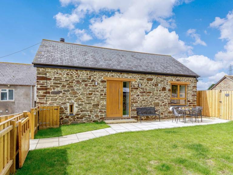 Fully equipped cottage with garden & barbeque | Pets allowed in Bideford
