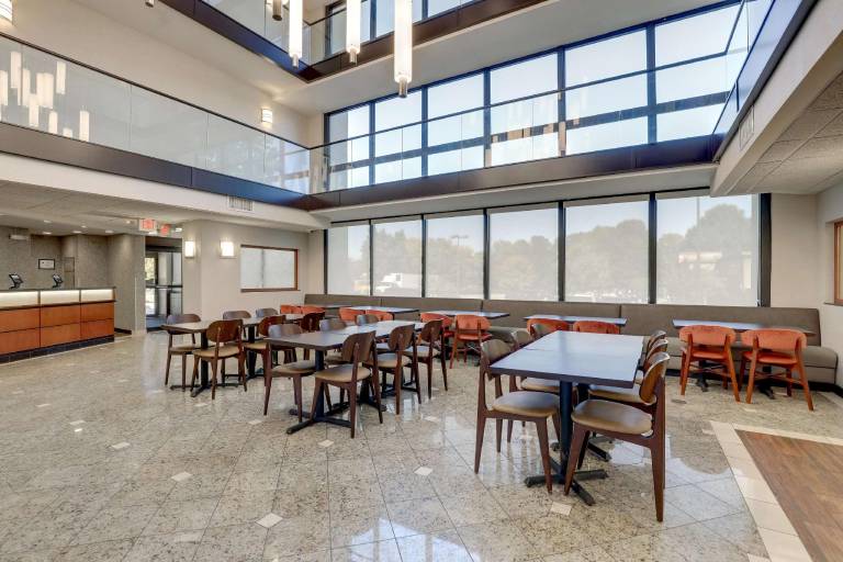 Drury Inn & Suites Charlotte University Place — photo 5
