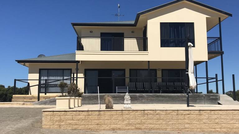House Black Point