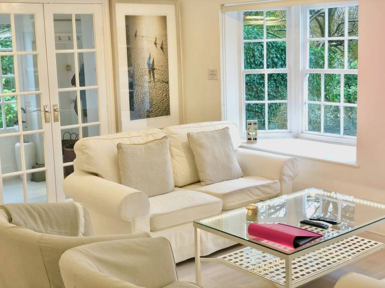 House  Midhurst