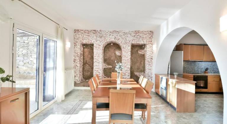 Lovely villa with private pool, terrace & garden | Good for workation | Pets allowed — photo 4