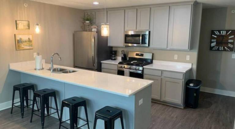 Rental apartment with 3 rooms for 6 persons — photo 3