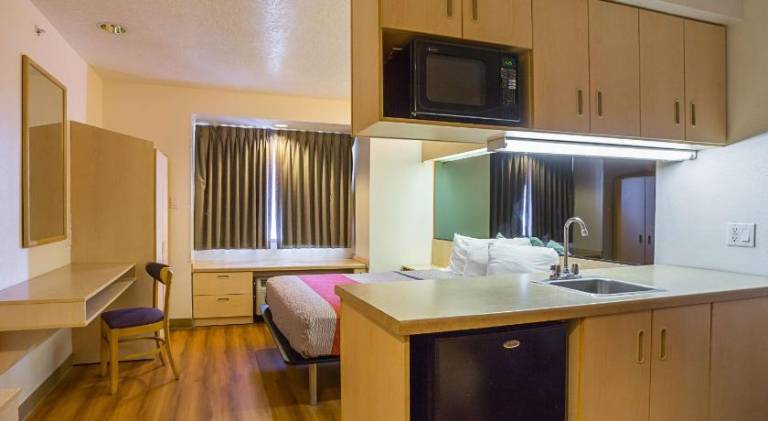 Motel 6 Bernalillo, NM — photo 3