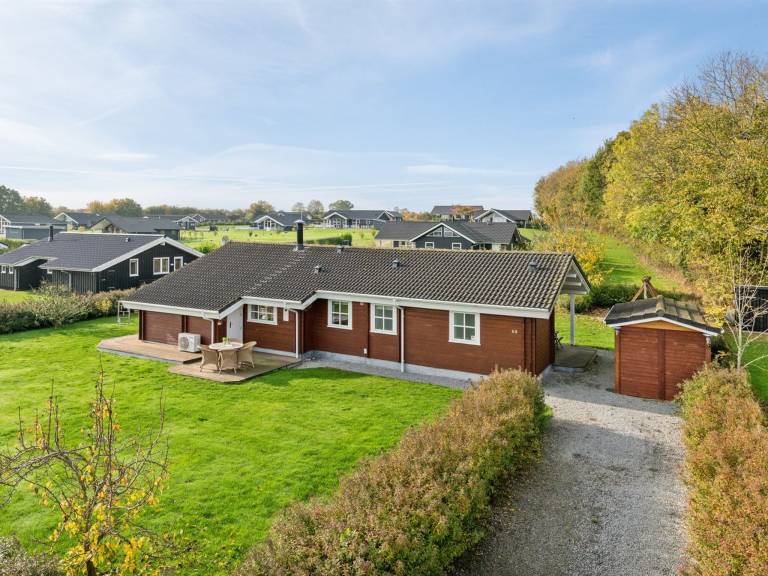Children-friendly wonderful house with yard, terrace & BBQ | Sea view | Pets are welcome — photo 4