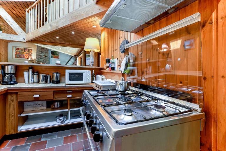 Cottage with grill, patio & yard | Nature view | Pets allowed — photo 3