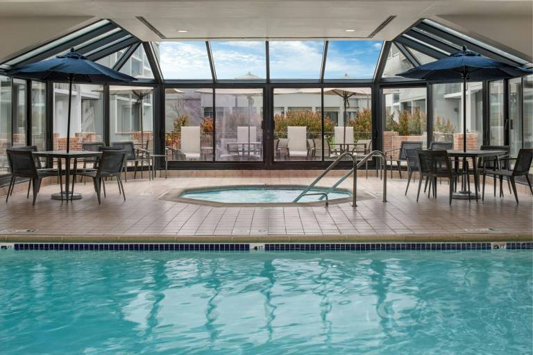 Courtyard by Marriott Chicago Waukegan/Gurnee — photo 2