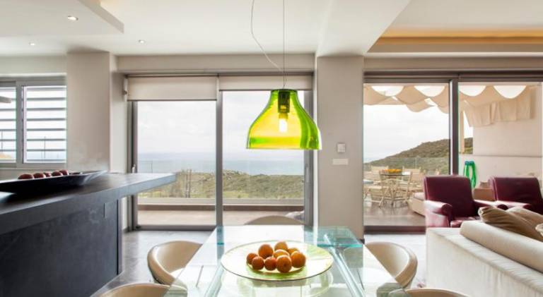 Fully equipped charming vacation home with terrace, pool & barbeque | Pets allowed — photo 3