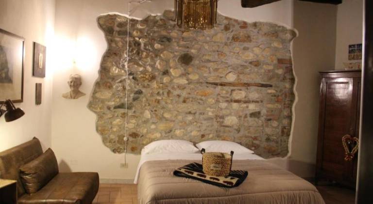 Apartment with 1 room for 3 persons in Carrara