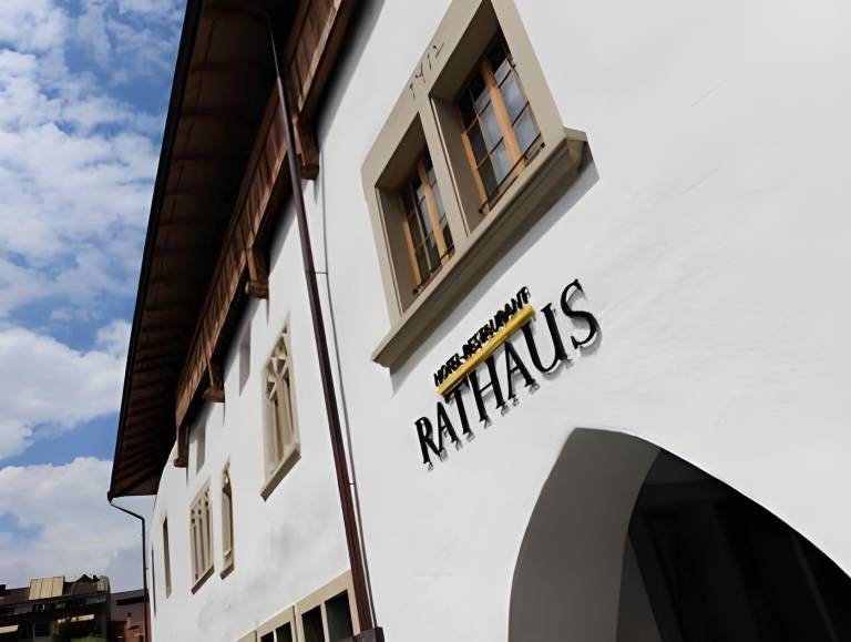 Hotel Restaurant Rathaus in Hilterfingen