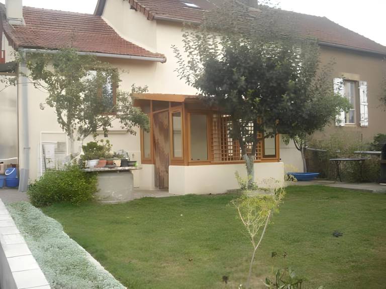 Chambres d'Hotes Vadiera in Autun