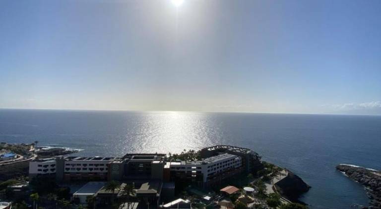Holiday apartment with pool in Adeje