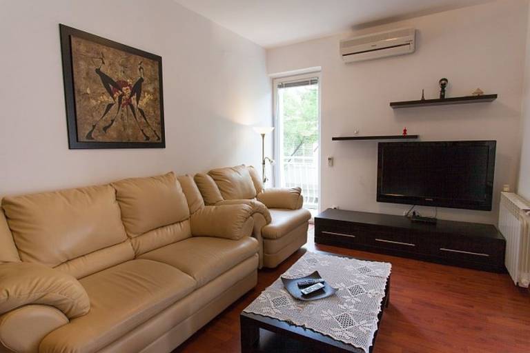 Holiday apartment with barbeque & terrace — photo 5