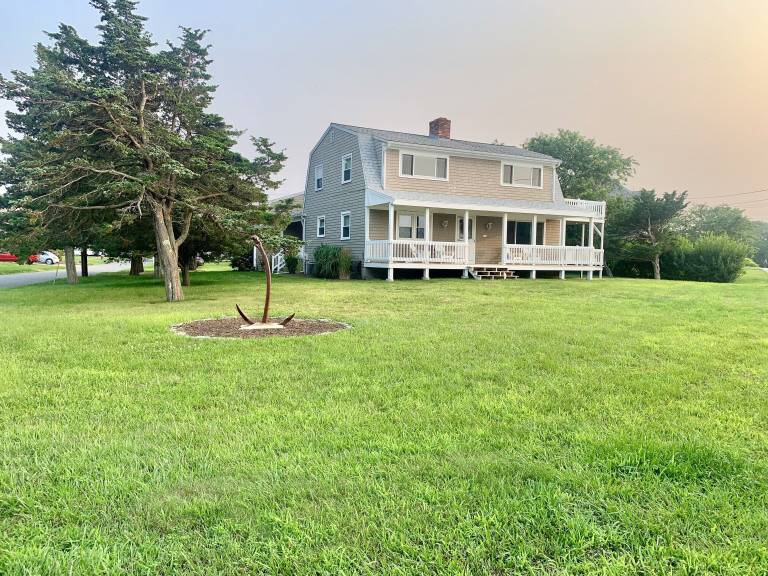 House  Barnstable