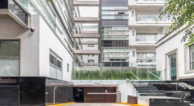 Holiday apartment with terrace, pool & sauna in Mexico City