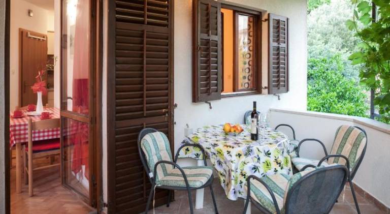 Lovely holiday apartment with barbeque & patio | Good for workation | Dogs allowed — photo 3