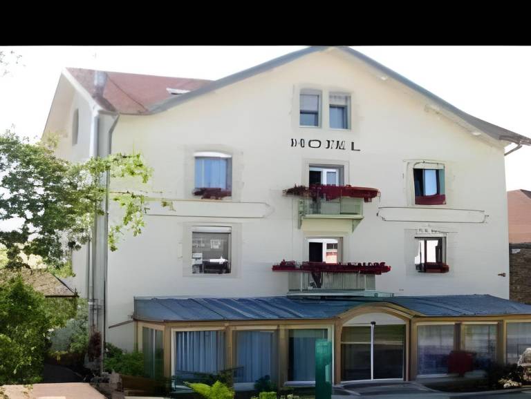 Logis Hotel Victor Hugo & Spa in Pontarlier