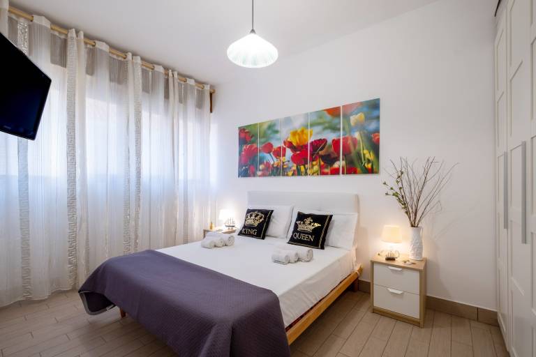 House with fast internet & yard in Porto Cesareo