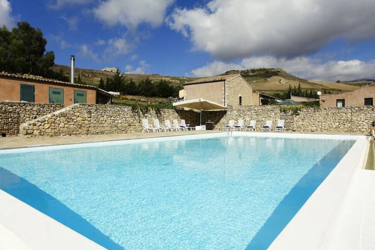 Villa  Resuttano